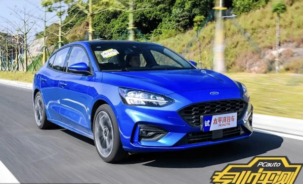 裝得下一整年精彩的福克斯獵裝版來了！購新車享5年超長貸